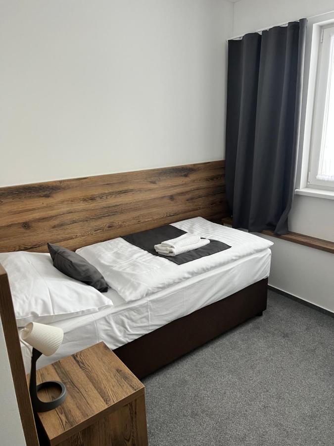 Penzion Glogar Frýdek-Místek Exterior foto